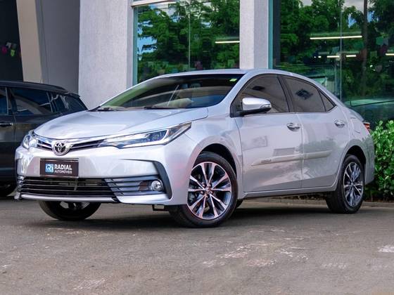 TOYOTA COROLLA 2018