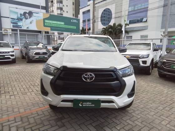 TOYOTA HILUX 2022
