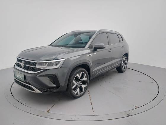 VOLKSWAGEN TAOS 2024