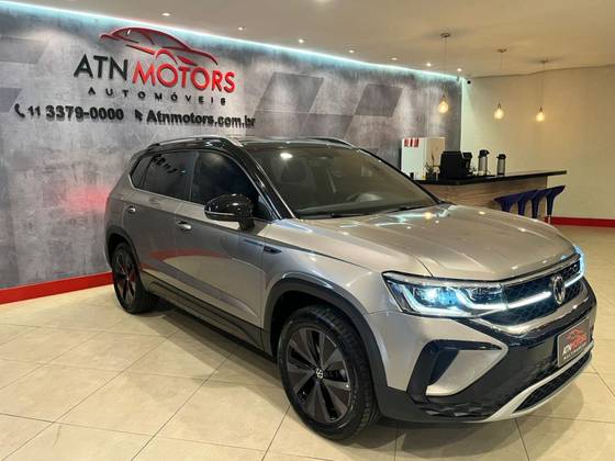 VOLKSWAGEN TAOS 2022