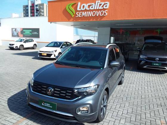 VOLKSWAGEN T-CROSS 2023