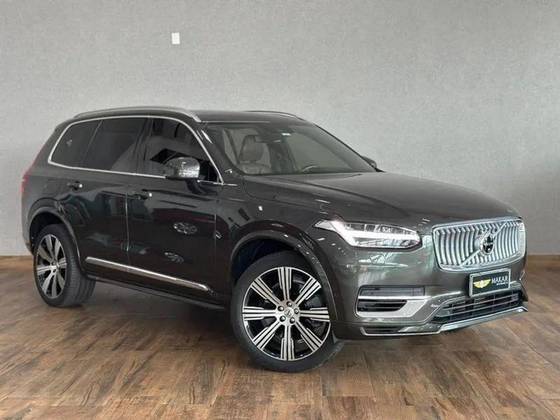 VOLVO XC90 2021