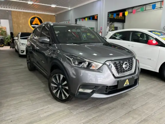 NISSAN KICKS 2020