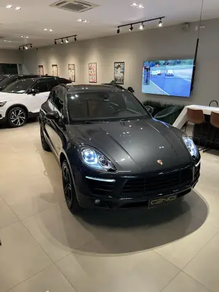 PORSCHE MACAN 2017
