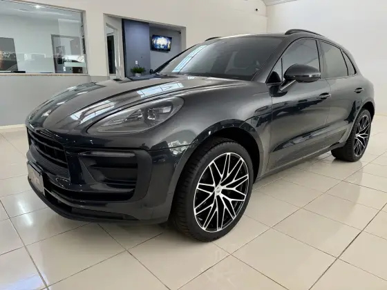 PORSCHE MACAN 2023
