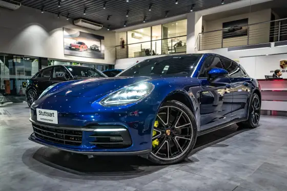 PORSCHE PANAMERA 2020