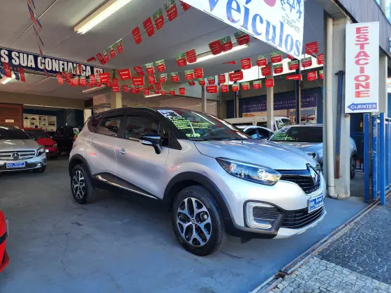 RENAULT CAPTUR 2021