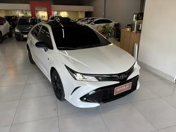 TOYOTA COROLLA 2024