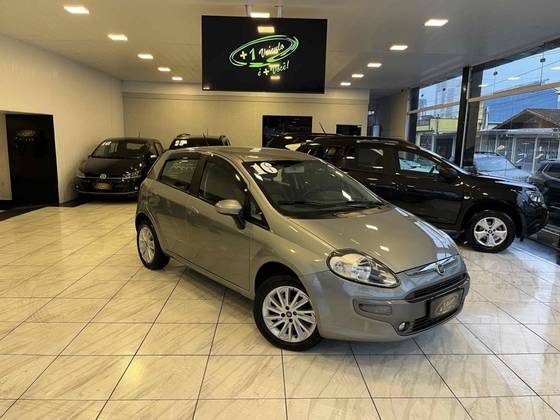 FIAT PUNTO 2016