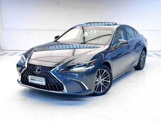 LEXUS ES 300h 2023