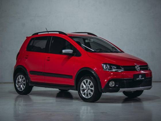 VOLKSWAGEN CROSSFOX 2014