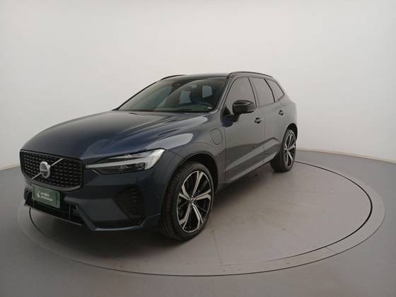 VOLVO XC60 2024