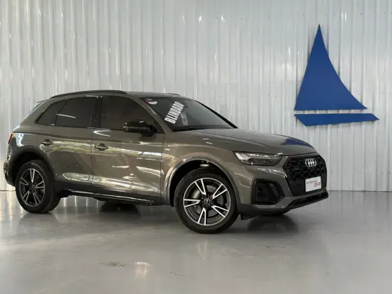 AUDI Q5 2024