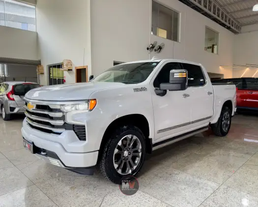 CHEVROLET SILVERADO 2024