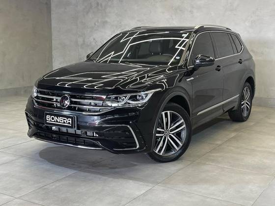 VOLKSWAGEN TIGUAN 2024