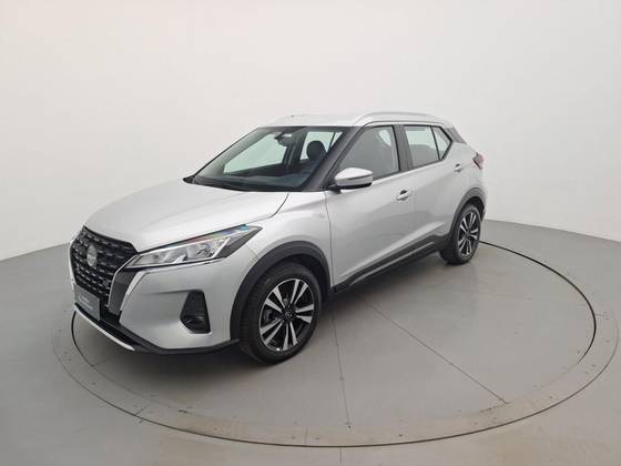 NISSAN KICKS 2024