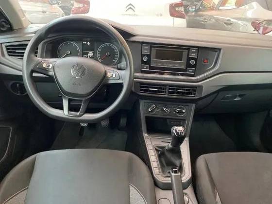 VOLKSWAGEN POLO 2024