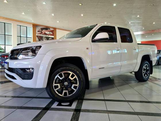 VOLKSWAGEN AMAROK 2022