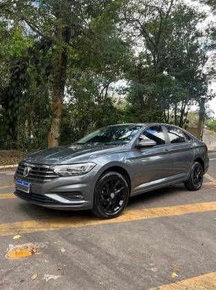 VOLKSWAGEN JETTA 2019