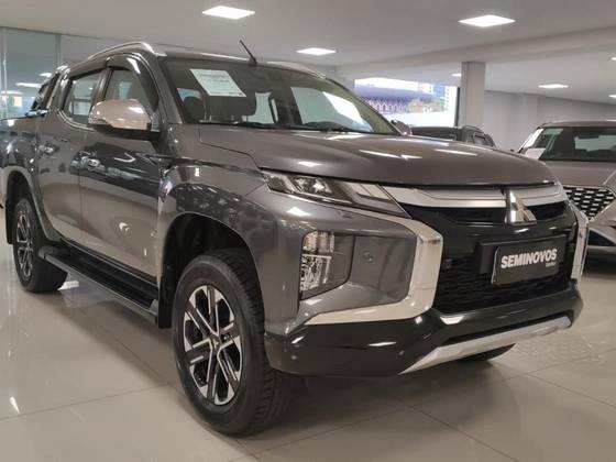 MITSUBISHI L200 TRITON 2024