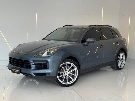 PORSCHE CAYENNE 2019