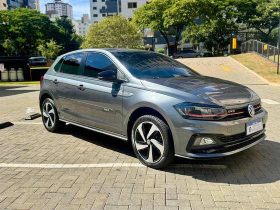 VOLKSWAGEN POLO 2020