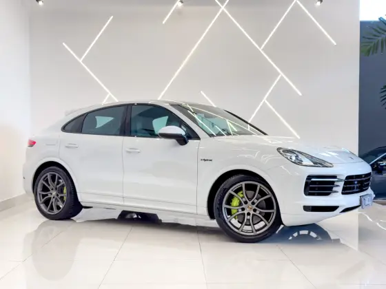 PORSCHE CAYENNE 2023
