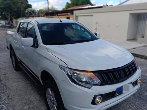 MITSUBISHI L200 TRITON 2021