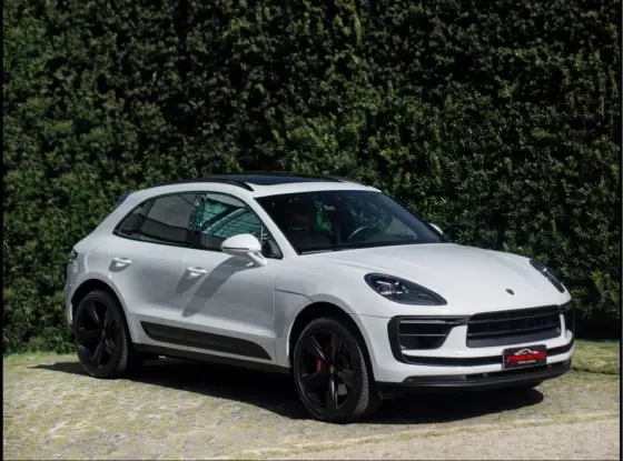 PORSCHE MACAN 2023