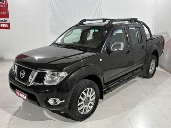 NISSAN FRONTIER 2016