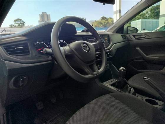 VOLKSWAGEN POLO 2020