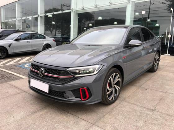 VOLKSWAGEN JETTA 2024