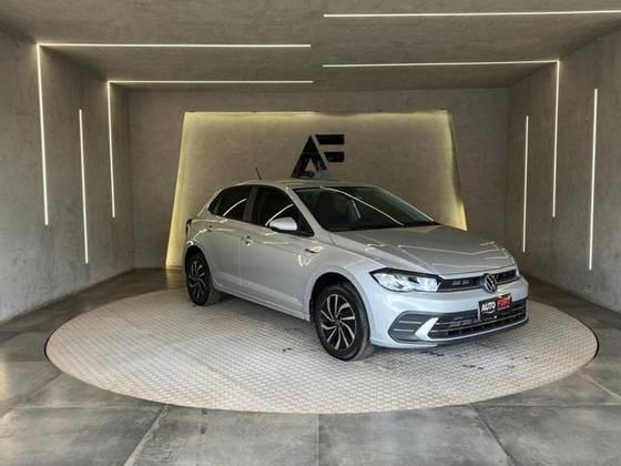 VOLKSWAGEN POLO 2024