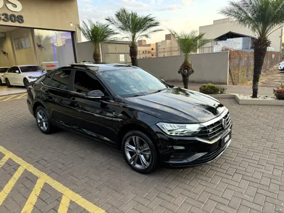 VOLKSWAGEN JETTA 2020