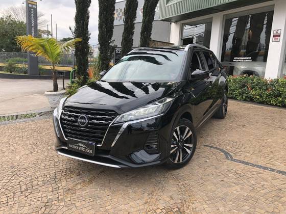 NISSAN KICKS 2023