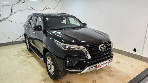 TOYOTA HILUX SW4 2021