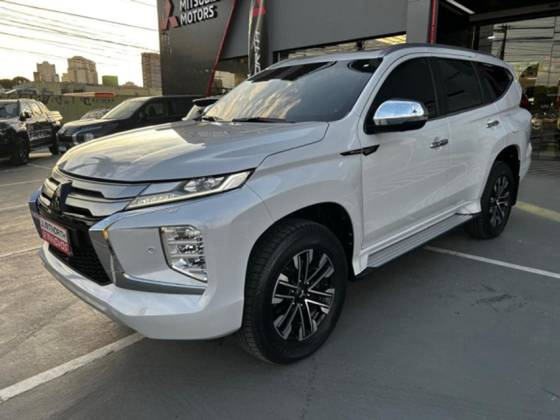 MITSUBISHI PAJERO SPORT 2024