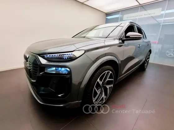 AUDI Q6 E-TRON 2025