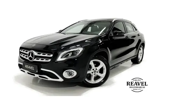 MERCEDES-BENZ GLA 200 2019