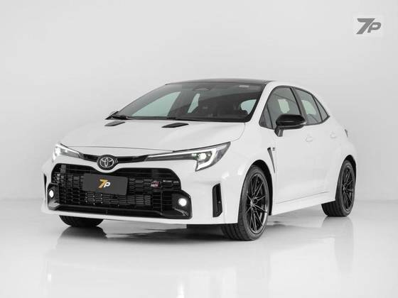 TOYOTA GR COROLLA 2024