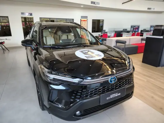 TOYOTA COROLLA CROSS 2026