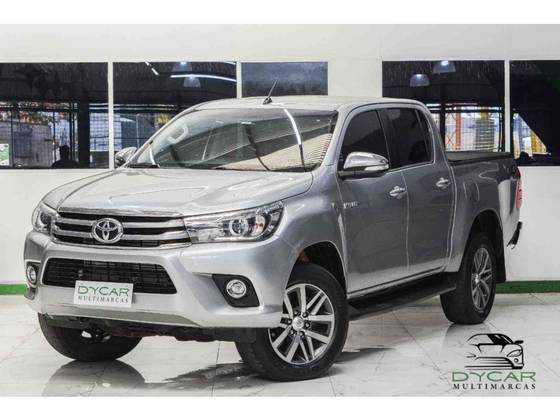 TOYOTA HILUX 2018