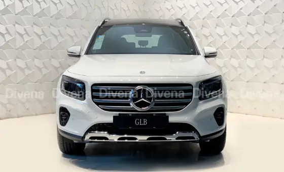 MERCEDES-BENZ GLB 220 2025