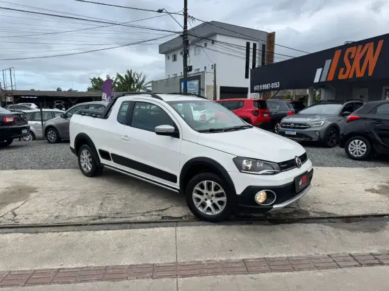 VOLKSWAGEN SAVEIRO 2015