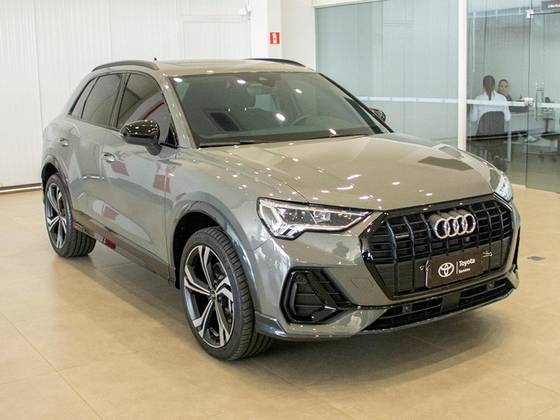 AUDI Q3 2024