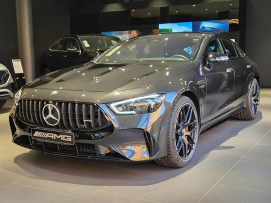 MERCEDES-BENZ AMG GT 63 2025