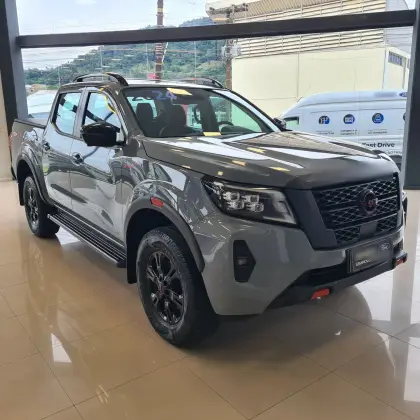 NISSAN FRONTIER 2024