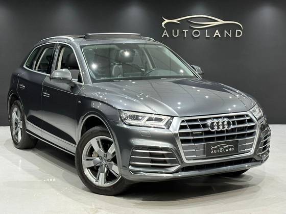 AUDI Q5 2020