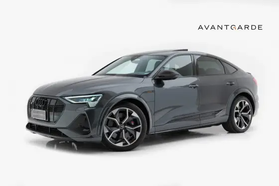 AUDI E-TRON 2022