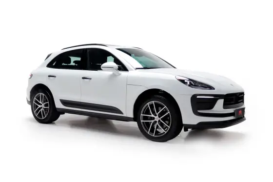 PORSCHE MACAN 2022